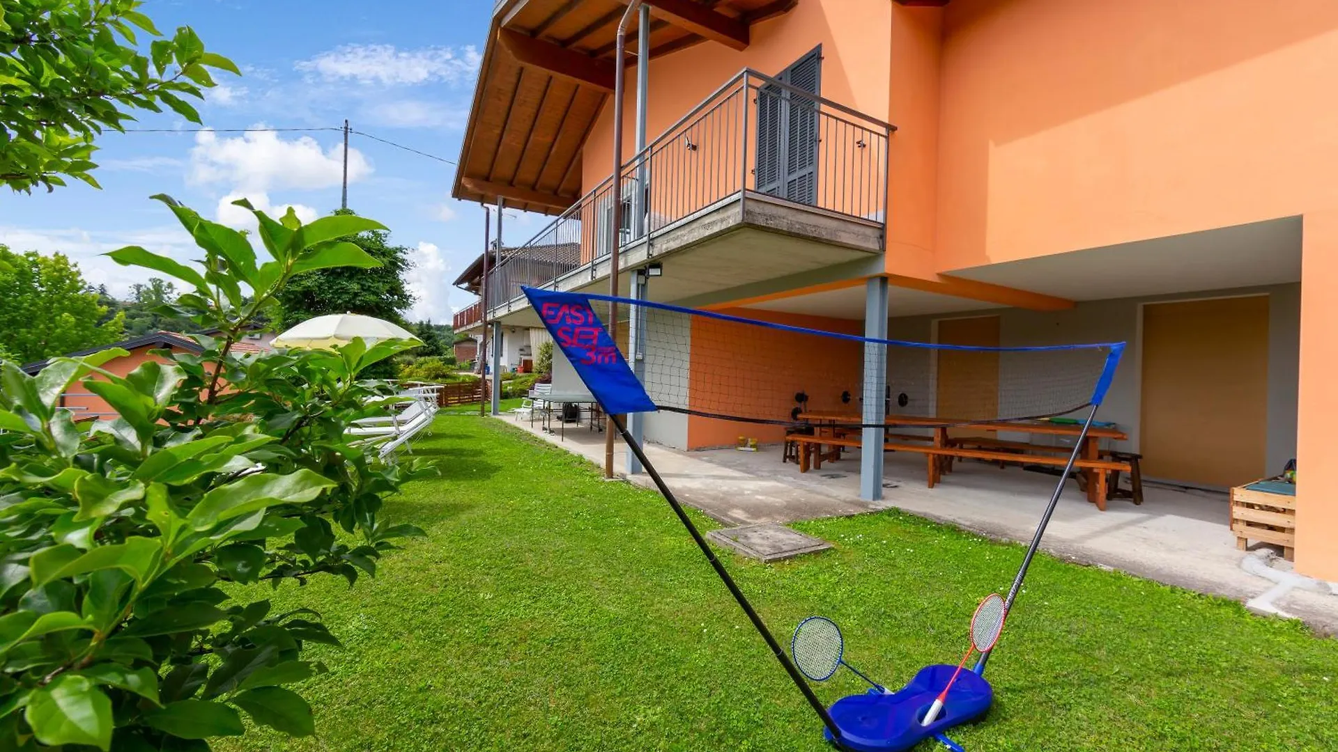 Villa Laura Private Pool And Garden - Happy Rentals Besozzo